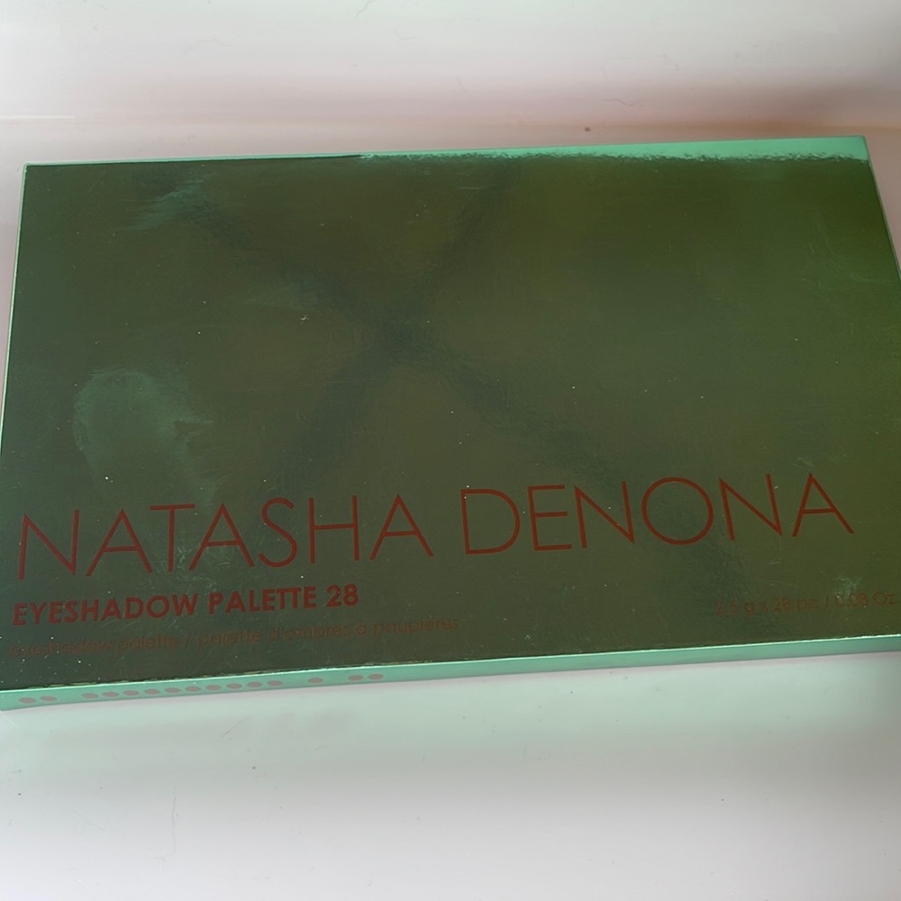 Natasha Denona palette 28 green/brown